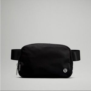 Lululemon everyday belt bag new!